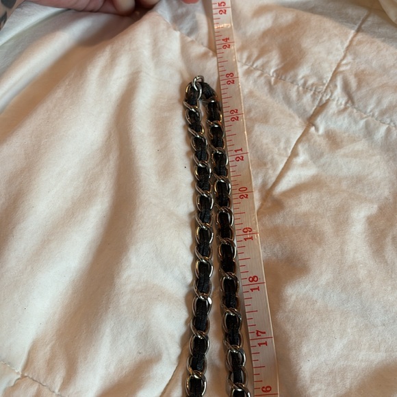 Vintage Chanel Crossbody Bag - Picture 11 of 12